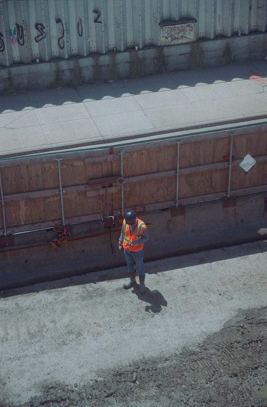 Durable Steel Toe Safety Boots for Construction Workers
