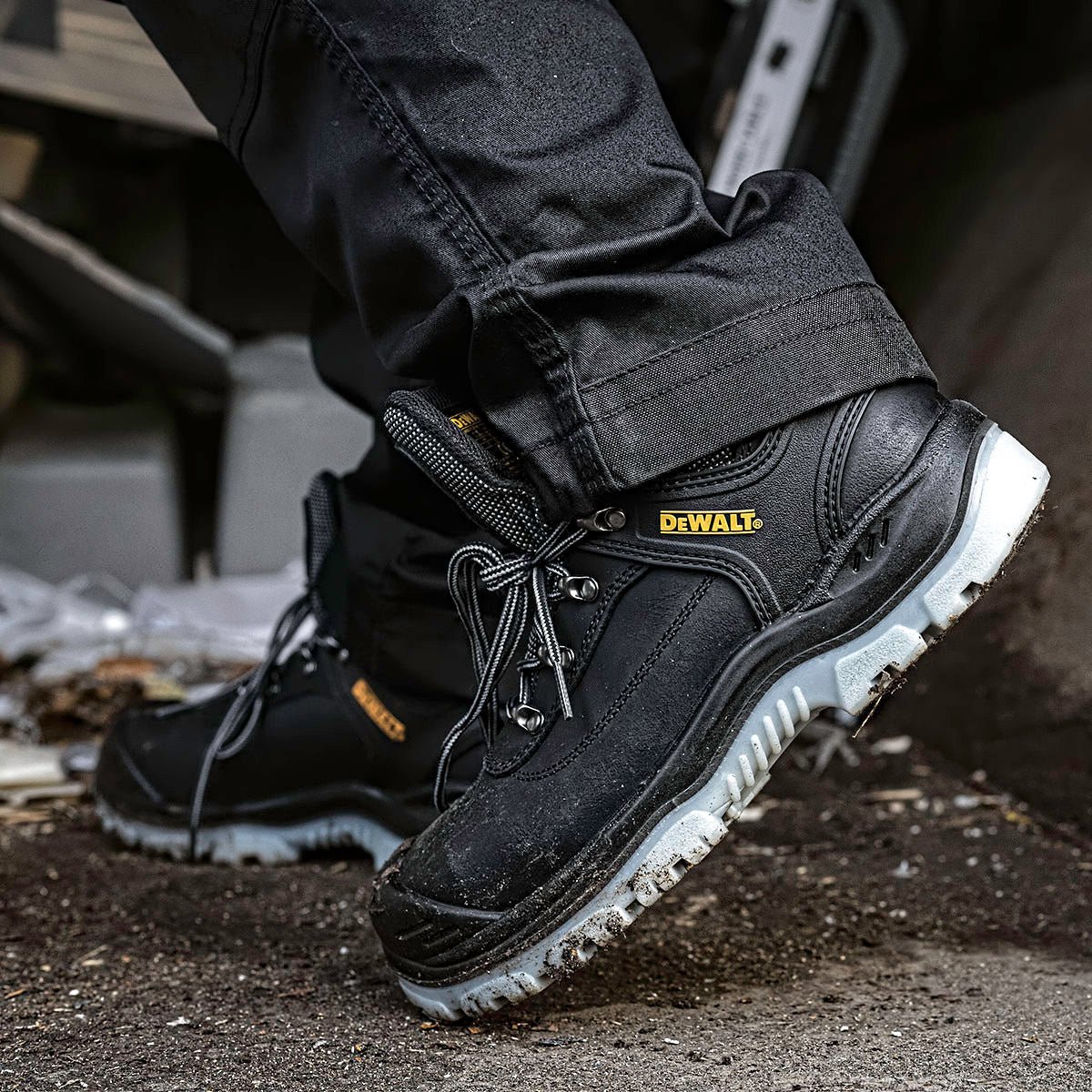 DeWalt Laser Black Safety Hiker Boot | Steel Toe S1P FO | EN ISO 20345:2022 +A1:2024 - Safety Boots