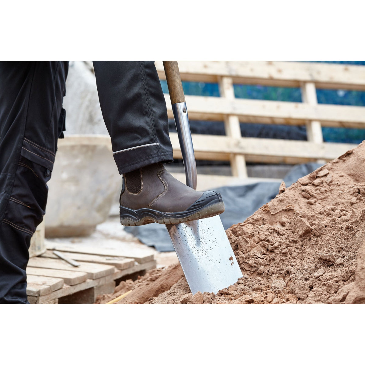 Apache AP715SM Brown Safety Dealer Boot | Steel Toe S3 SRC Antistatic | EN ISO 20345:2011 - Safety Boots