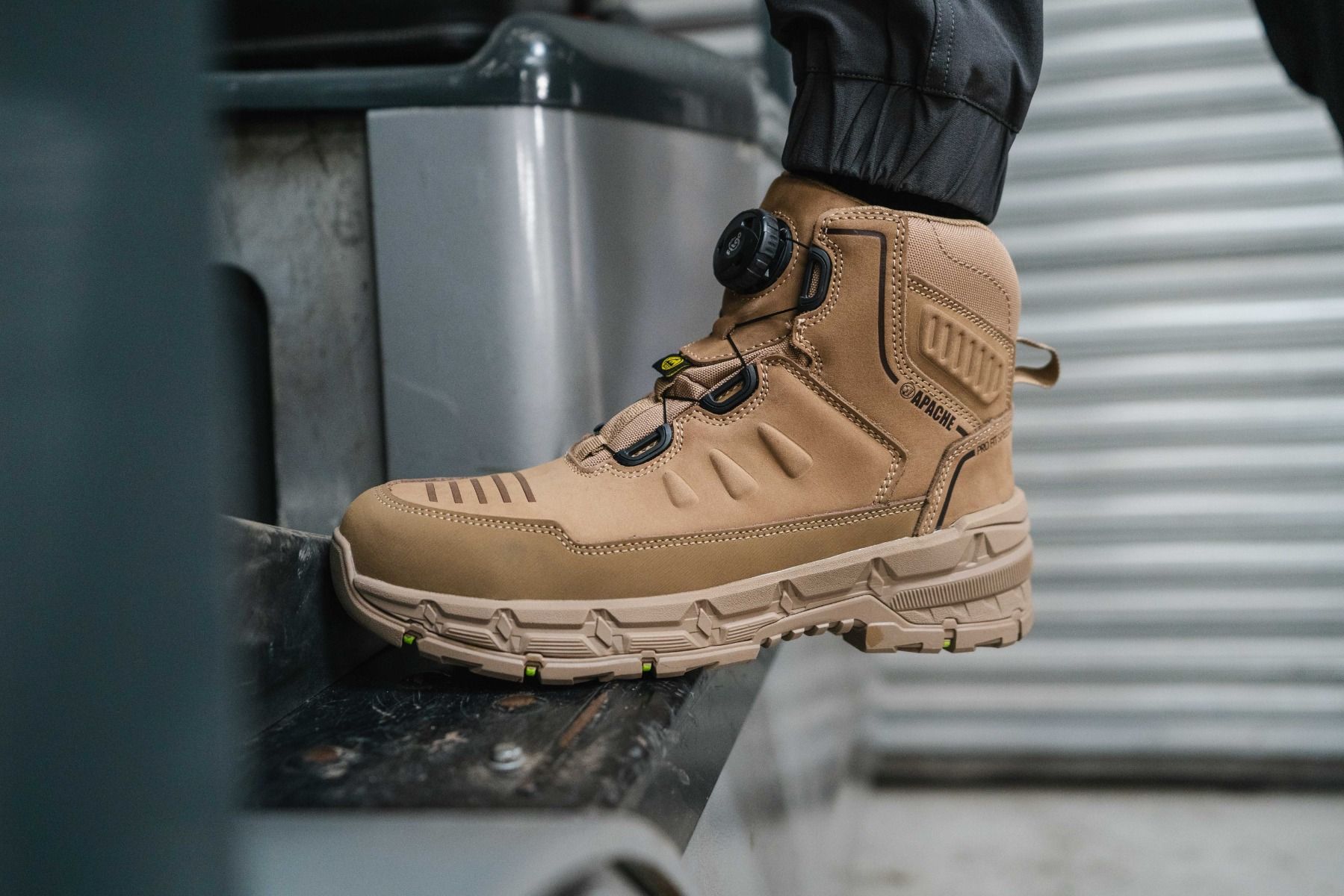 Apache Stonehenge Stone FITGO Safety Boot With Rebound EVA Midsole & ESD S7 - Safety Boot
