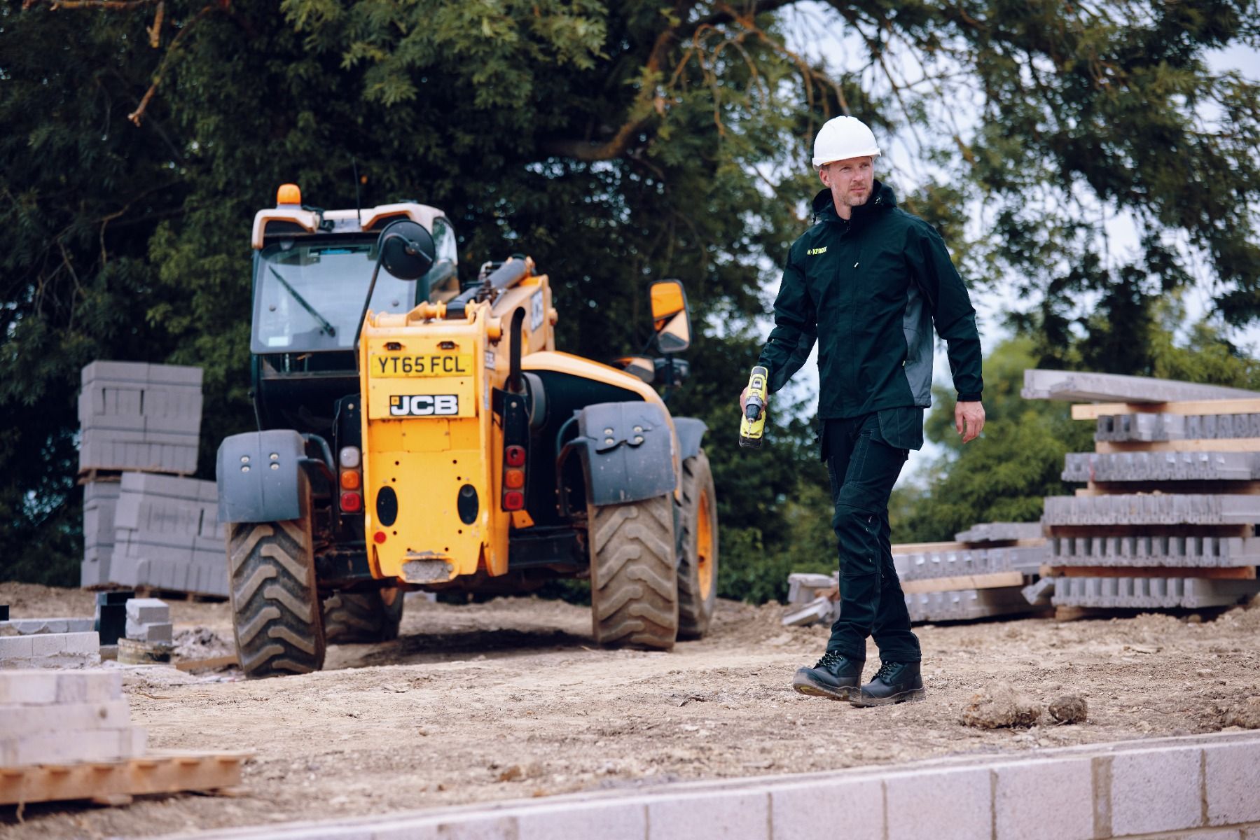 Apache Ottawa Stretch Waterproof Jacket. 8000mm x 8000mm - Work Jacket