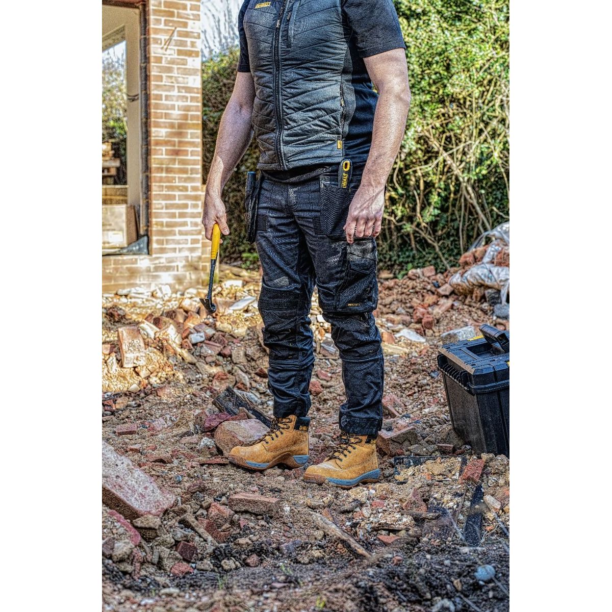 DeWalt Apprentice Wheat Nubuck Safety Hiker SB - Safety Boot