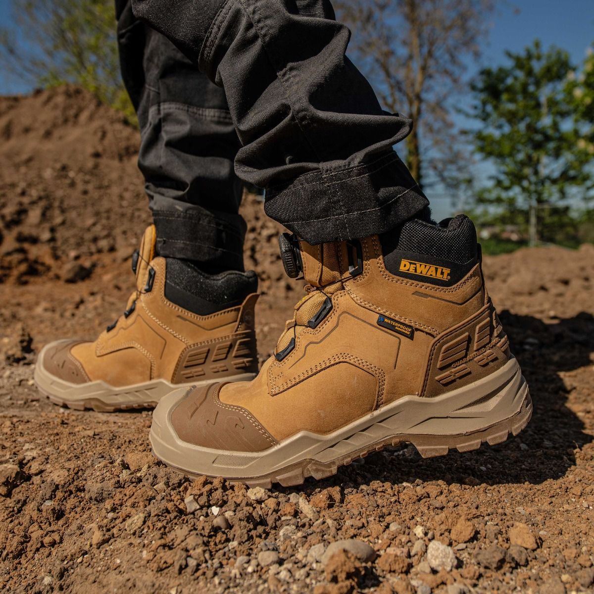 DeWalt Foundry Wheat Steel/Steel Waterproof BOA Boot ESD S7 - Safety Boot