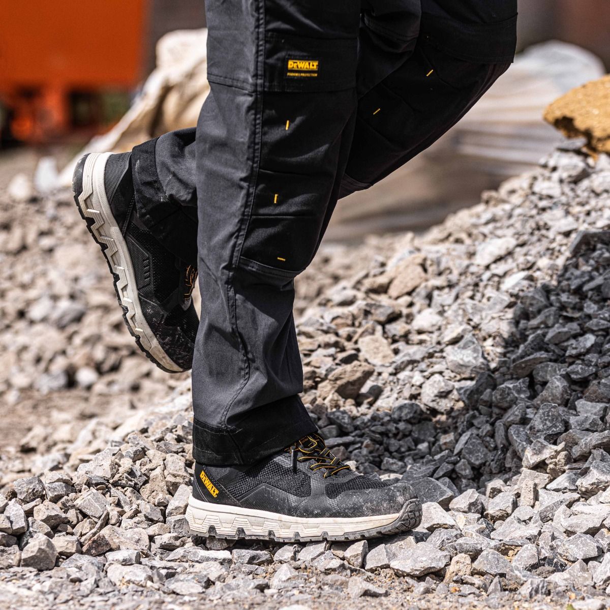 DeWalt Lamar Trainer SB PS FO HRO SR - Safety Trainer