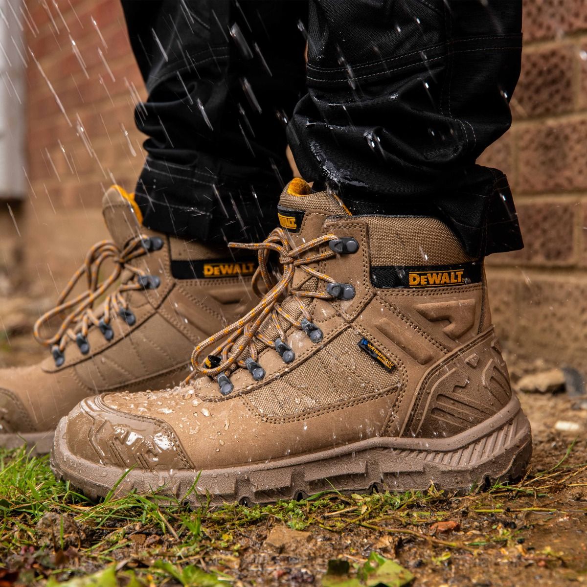 DeWalt Milburn Stone Waterproof Boot With Overnose S7 - Safety Boot