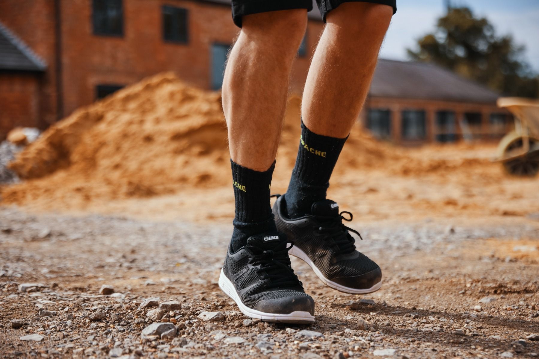 Apache Vault Black Lightweight Sports Trainer S1 - Safety Trainer