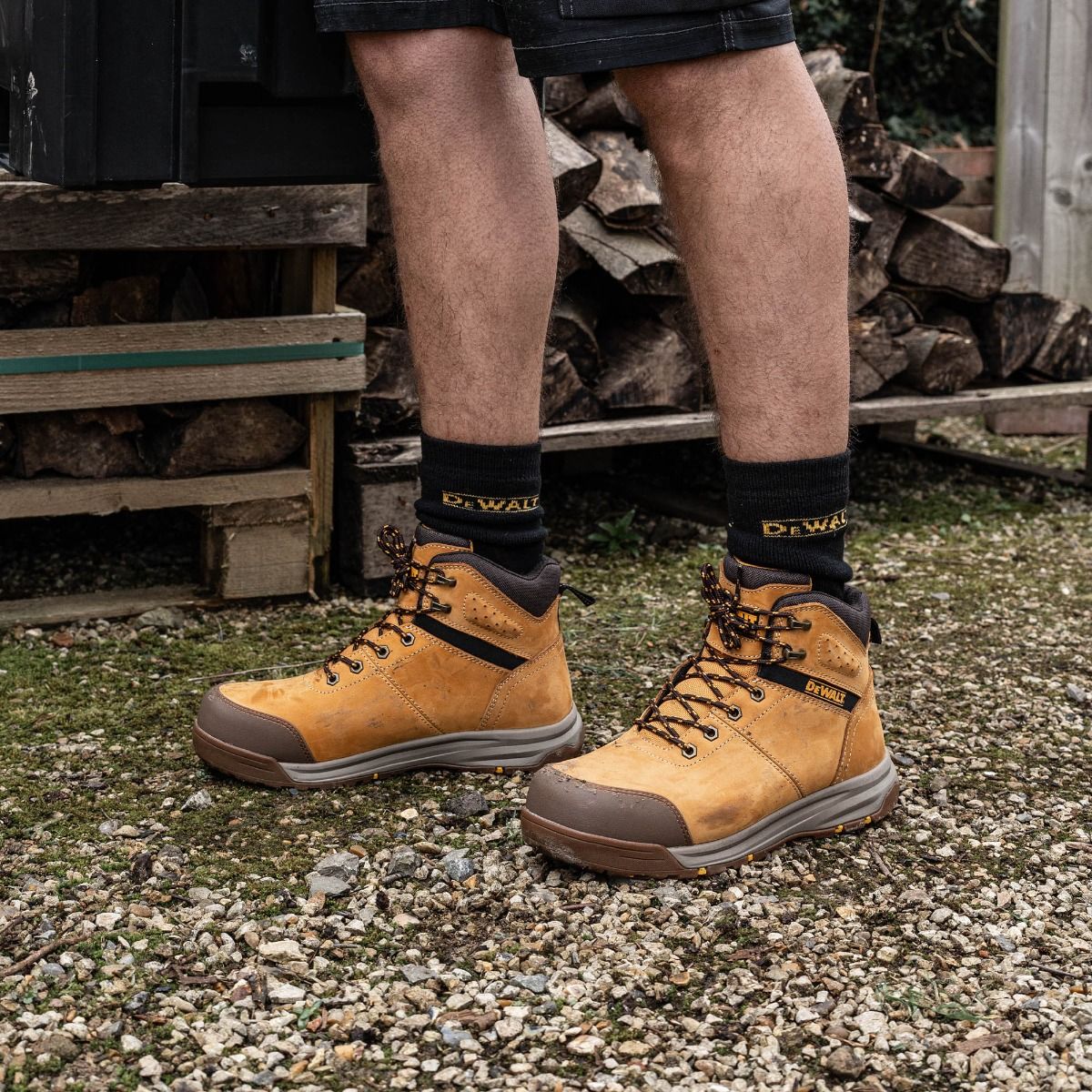 DeWalt Summit Wheat S3 Safety Boot S3S - Safety Boot